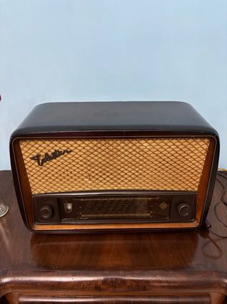 Radio Telefunken d'epoca