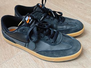 Nike SB FC CLASSIC Zapatillas Negras y Amarillas