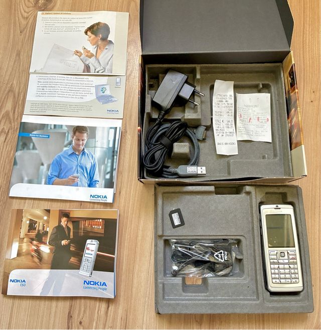 Nokia E60 con Caja original