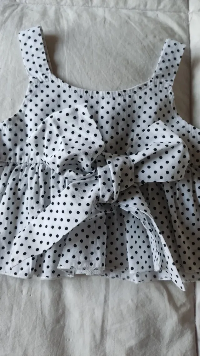 Vestido bebé 9 meses lunares