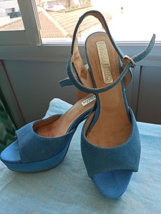 Zapatos de tacón azul Patricia Miller