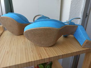 Zapatos de tacón azul Patricia Miller