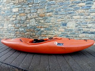 Kayak aguas bravas Zet Veloc. Buen estado