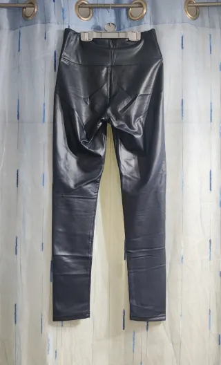 Calça Preta Senhora