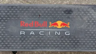 Patinete Eléctrico Red Bull Racing