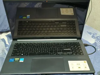 Portátil ASUS Vivobook Negro/Gris