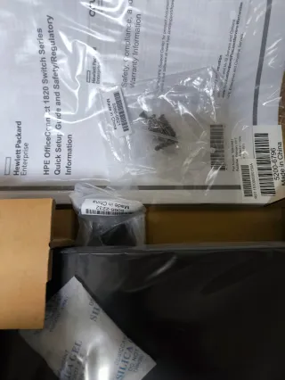 HPE OfficeConnect 1820S 8 Puertos Switch