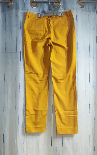 Calça Senhora Amarela