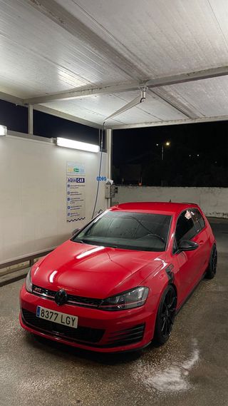 Volkswagen Golf 2014