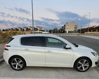 Peugeot 308 2014
