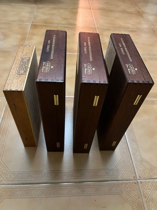 4 scatole di sigari vuote