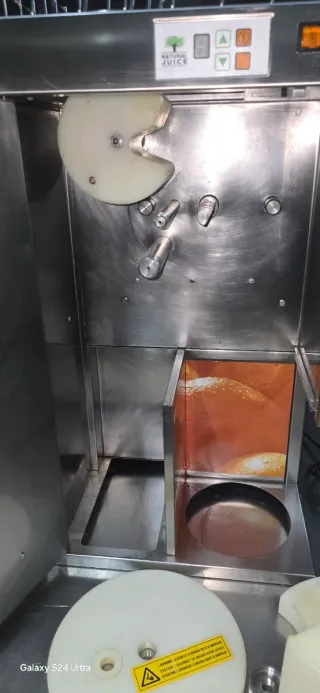 Exprimidor automático de zumo