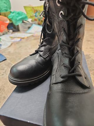 Botas cuero Massimo Dutti T.36