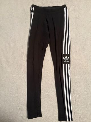 Pantalones Niño Adidas negros con rayas blancas