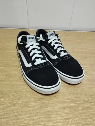 Zapatillas Vans T-40 buen estado 