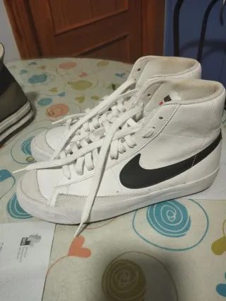 Zapatillas Nike Blazer Mid '77 Blancas