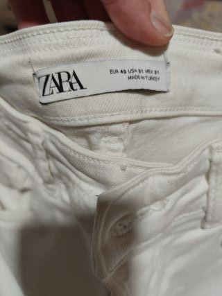 Pantalón vaquero blanco hombre roto