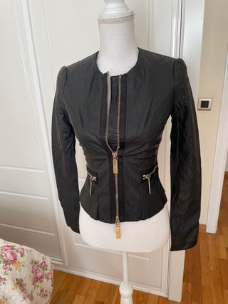Cazadora Elisabetta Franchi Piel Negra