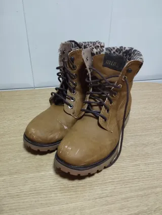Botas Mustang Marrones Talla 40