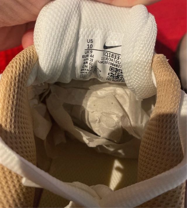 Zapatillas Nike Air Max Beige y Blancas