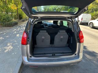 Peugeot 5008 2015