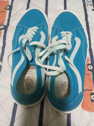 Vans Talla 38 Azul y Blanco