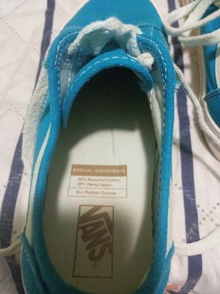 Vans Talla 38 Azul y Blanco
