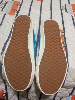 Vans Talla 38 Azul y Blanco