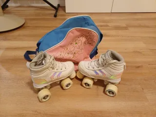 Patinetes de 4 ruedas blancos, niños, talla 32