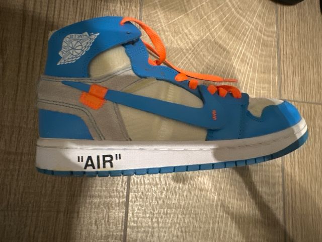Jordan 1 Mid Off-White Azul