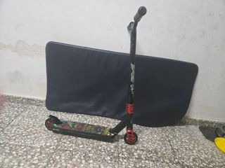 Patinete Oxelo con diseño Till Death