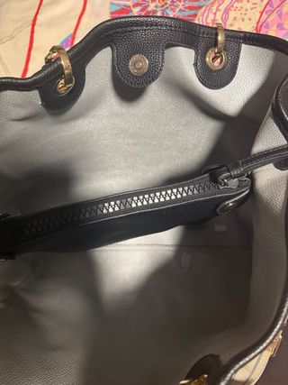 Bolso Grande Negro Emporio Armani