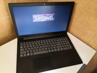 Lenovo 145 PC Portatile i5 ram 8gb ssd 256 15.6"
