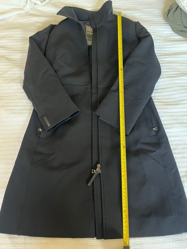 Abrigo Prada Negro Largo Vintage