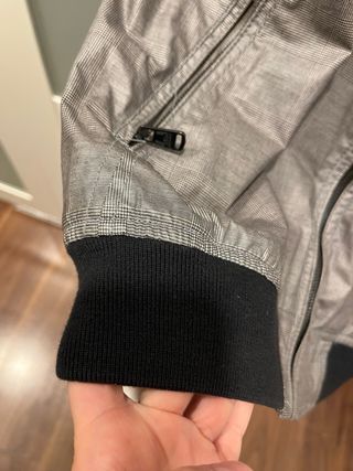 Cazadora bomber Pull&Bear gris talla M