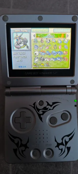 Pokedex Shiny completa Pokémon Esmeralda
