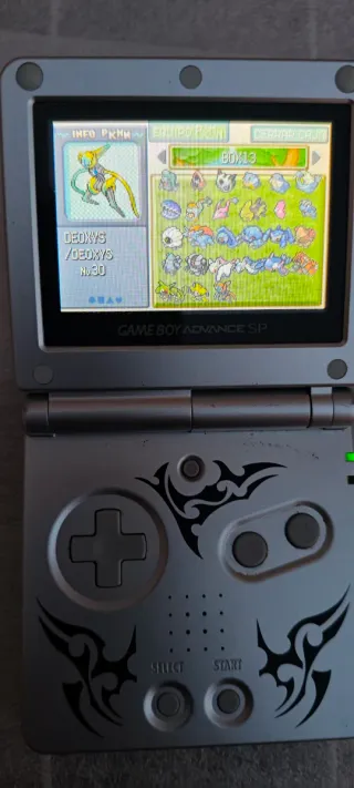 Pokedex Shiny completa Pokémon Esmeralda