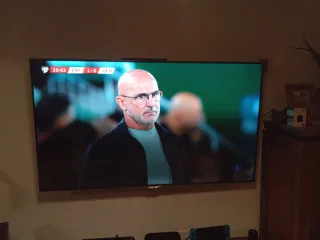 TV Samsung 55 con zona oscura abajo