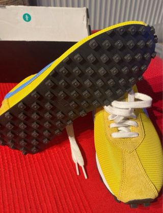 Zapatillas Nike Amarillas y Azules