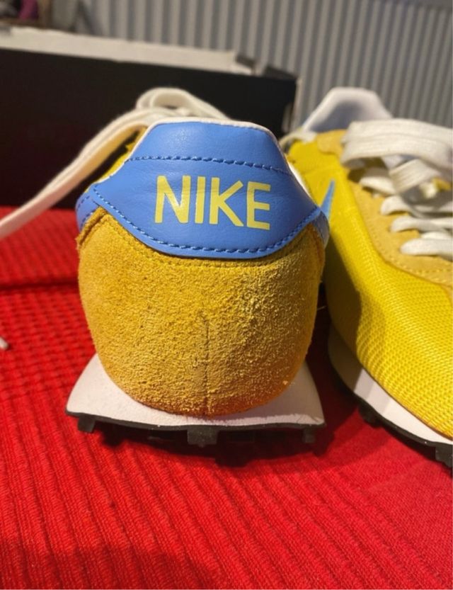 Zapatillas Nike Amarillas y Azules