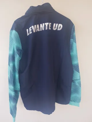 Chaqueta Cortavientos Levante UD Macron
