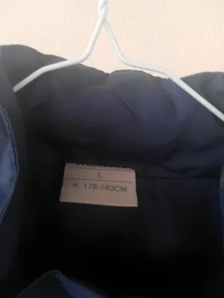 Chaqueta Cortavientos Levante UD Macron