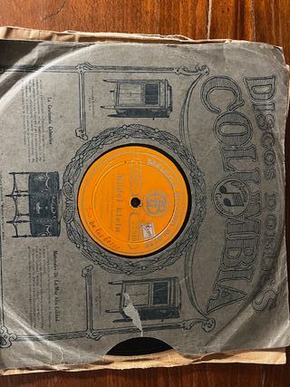 Disco de Vinilo Gramófono La Viuda Alegre