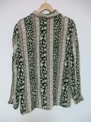 Camisa vintage beige, rosa y negra