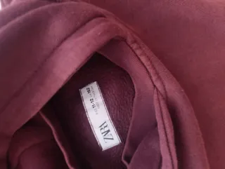 Conjunto chándal morado
12 años