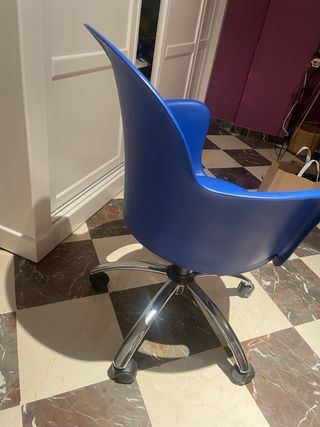 Silla giratoria estudio azul