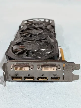 Tarjeta Gráfica Nvidia
Gigabyte GTX 960 4GB