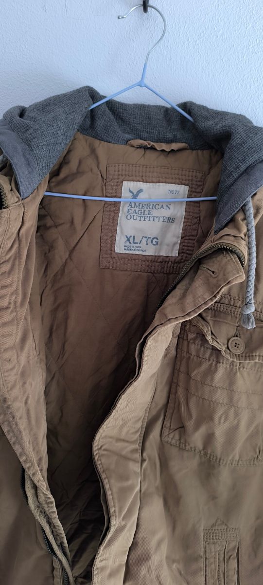 Chaqueta American Eagle talla XL marrón vintage