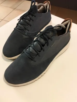 Scarpe Geox blu e beige