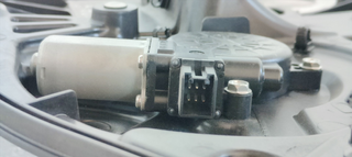 ELEVALUNAS DELANTERO DERECHO MAZDA 6 KOMBI (GH) 2